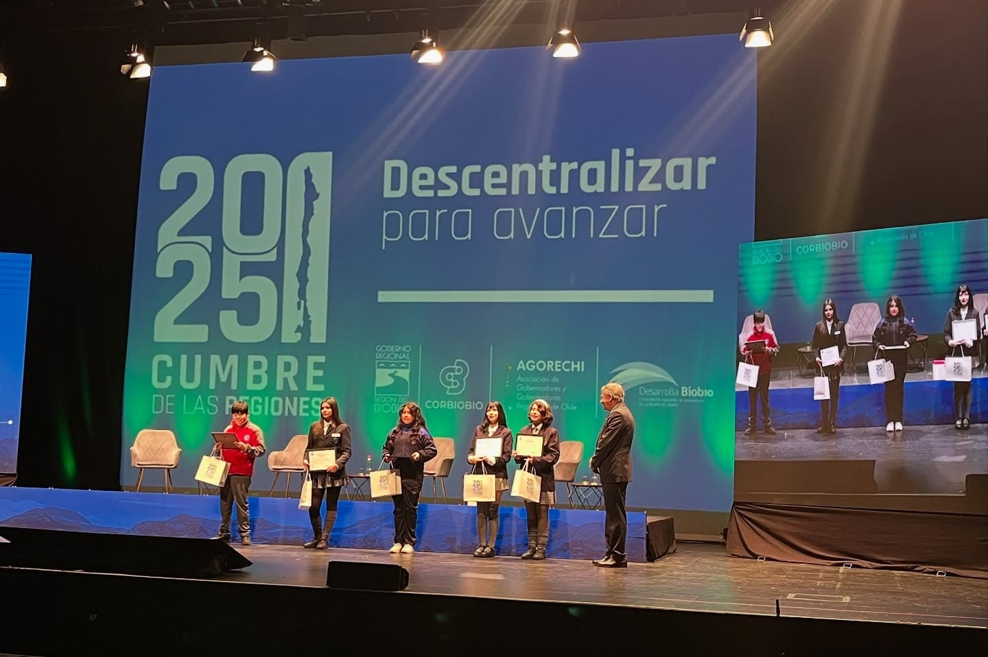 Imagen 2 de Cumbre de las Regiones 2025: "Descentralizar para Avanzar" (5 agosto 2025)